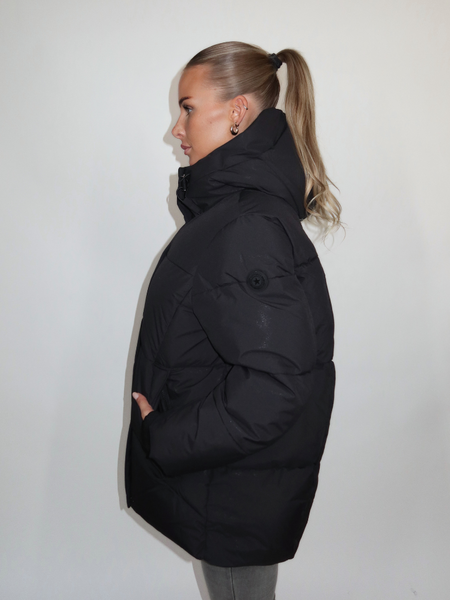 Airforce Women Ayla Jacket - True Black Airforce Airforce Women Ayla Jacket - True Black