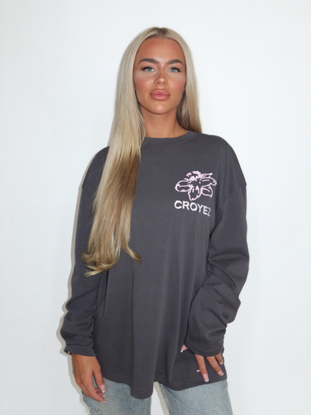 Croyez Croyez Women Gardener Longsleeve T-Shirt - Antra Croyez Women Gardener Longsleeve T-Shirt - Antra