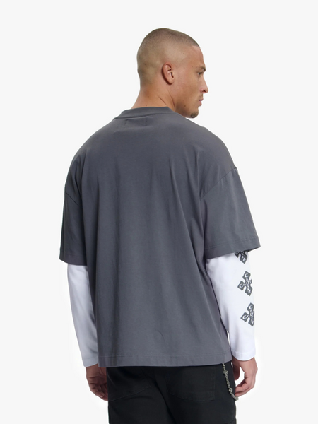 Croyez Cross Double Sleeve T-Shirt - Antra Croyez Croyez Cross Double Sleeve T-Shirt - Antra