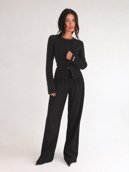 Unique The Label Hailey Button Top - Black Unique The Label Unique The Label Hailey Button Top - Black