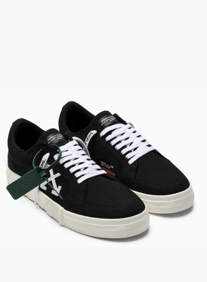 Off-White Low Vulcanized Sneakers