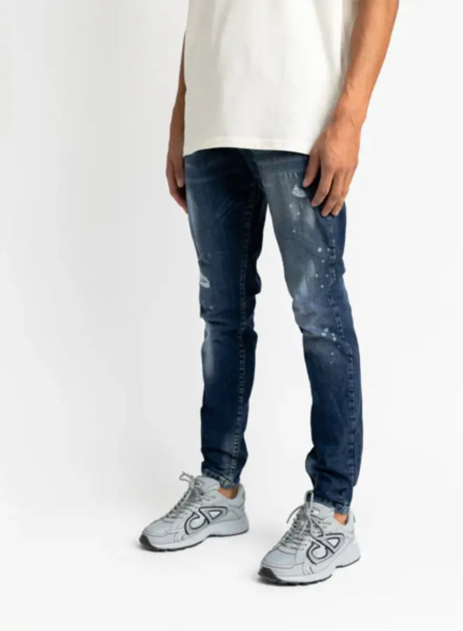 Dark blue washed jeans
