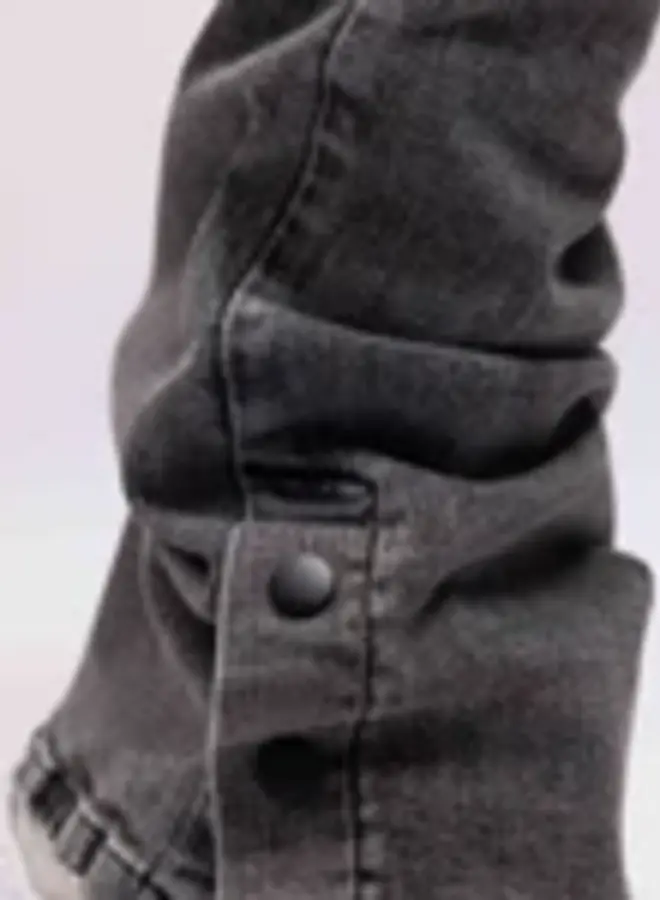 Richesse distressed jeans