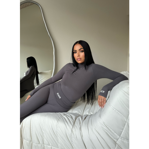 Unique The Label Kimmy Turtleneck Top - Iron
