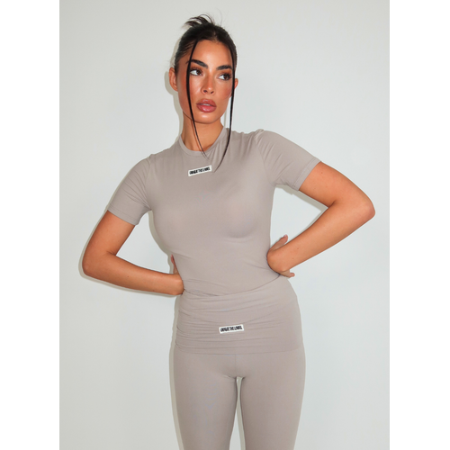 Unique The Label Nena Short Sleeve - Pebble