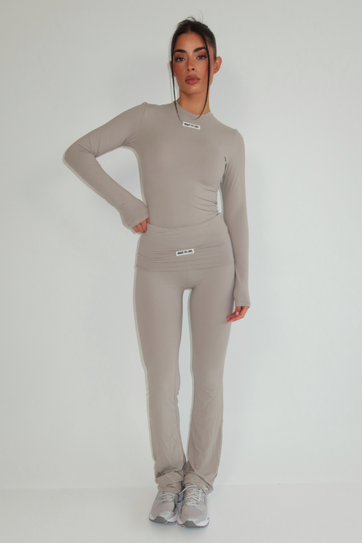 PRE-ORDER Nena Pants - Pebble