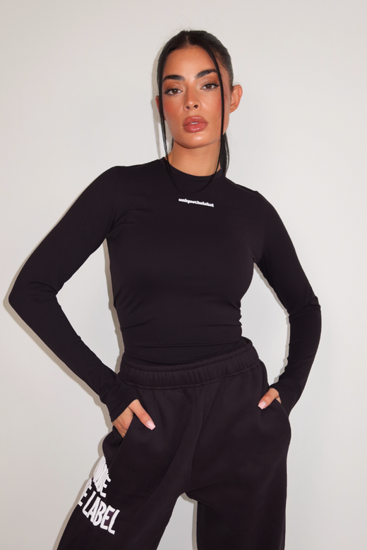 Robyn Longsleeve - Deep Black