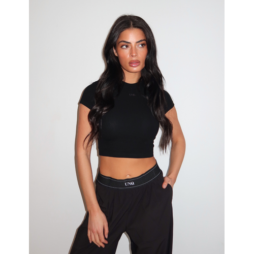 Unique The Label Gill Cropped Tee - Deep Black Unique The Label Gill Cropped Tee - Deep Black