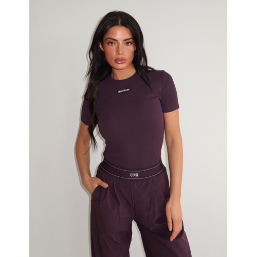 Unique The Label Jill Short Sleeve - Deep Berry Unique The Label Jill Short Sleeve - Deep Berry
