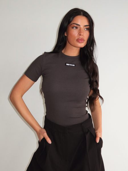 Jill Short Sleeve - Charcoal