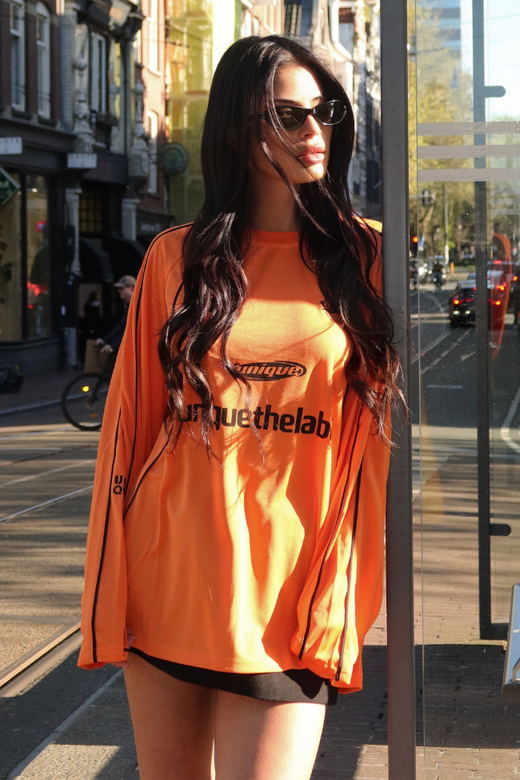 Ama Longsleeve - Orange/Black