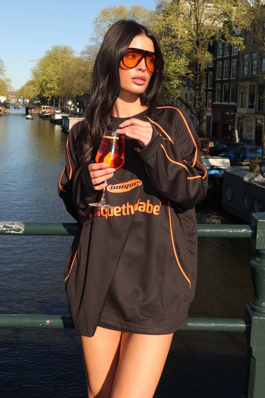 Ama Longsleeve - Black/Orange