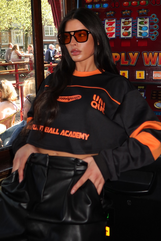 Maxim Cropped Longsleeve - Black/Orange