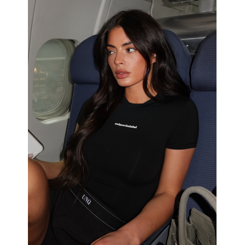 Unique The Label Giselle Short Sleeve - Black