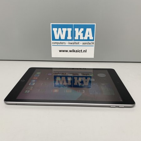 Apple iPad 2018 A1954 9.7 inch 32Gb Used Tablet