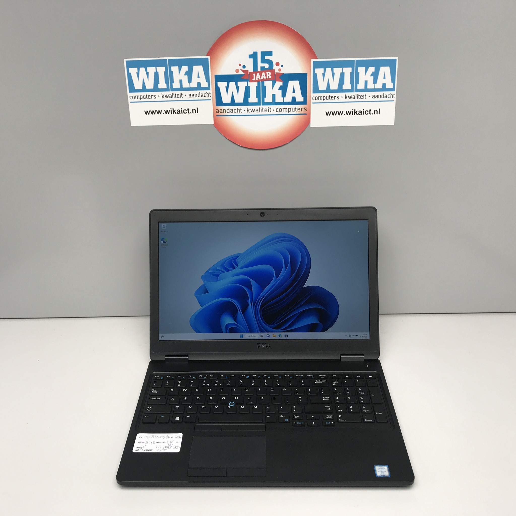 Dell Latitude 5590 i5-8350U 8Gb 256gb SSD 15.6 W11P laptop