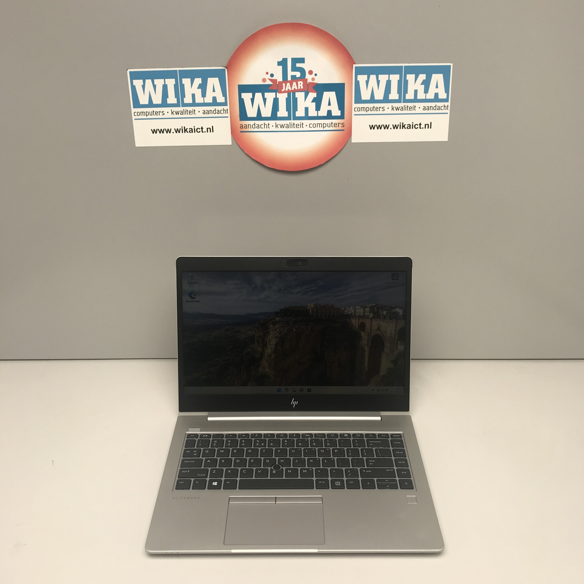 HP mt44 AMD Ryzen 3 Pro 2300U 8Gb 256Gb 14.1 W11P Laptop