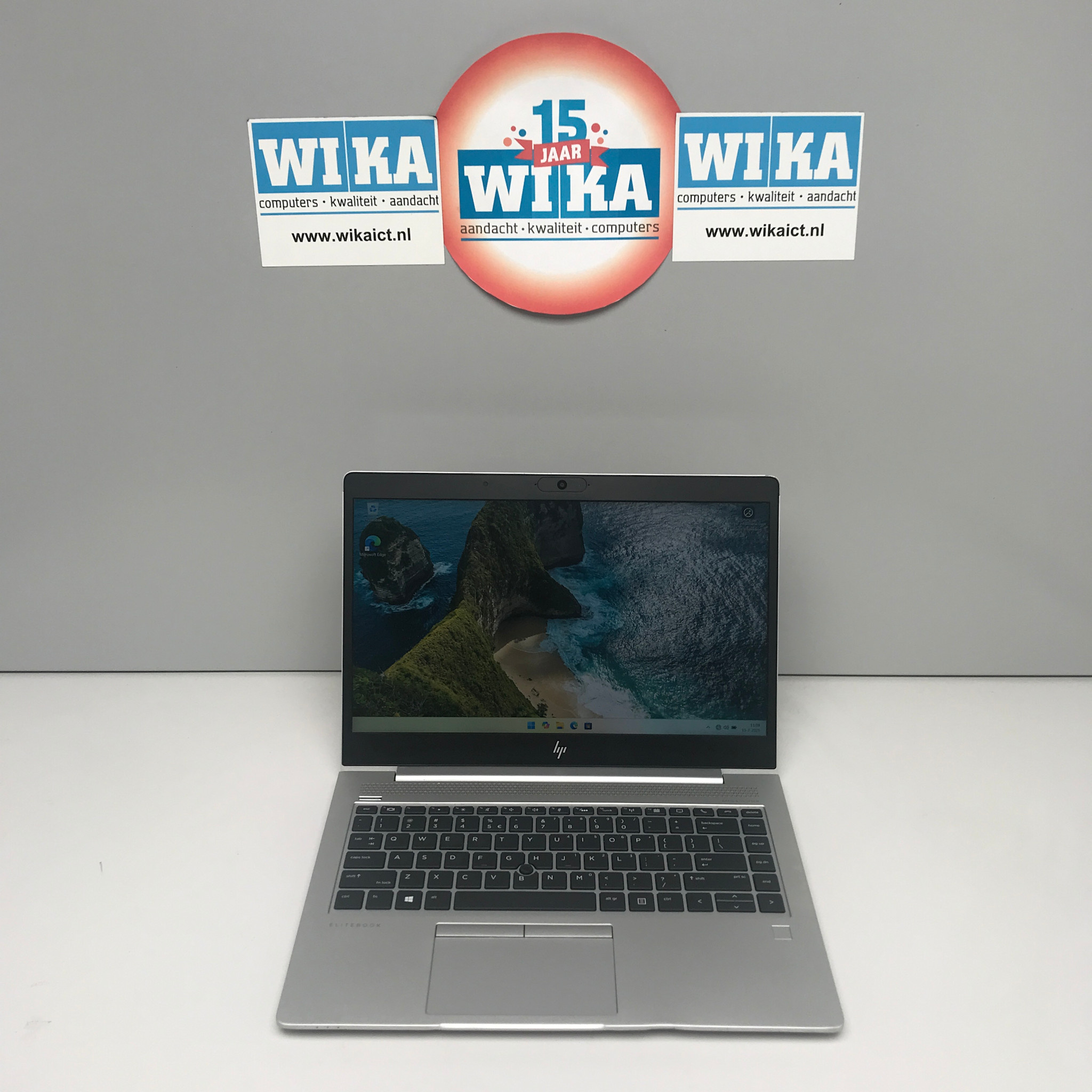HP mt44 AMD Ryzen 3 Pro 2300U 8Gb 256Gb 14.1 W11P Laptop