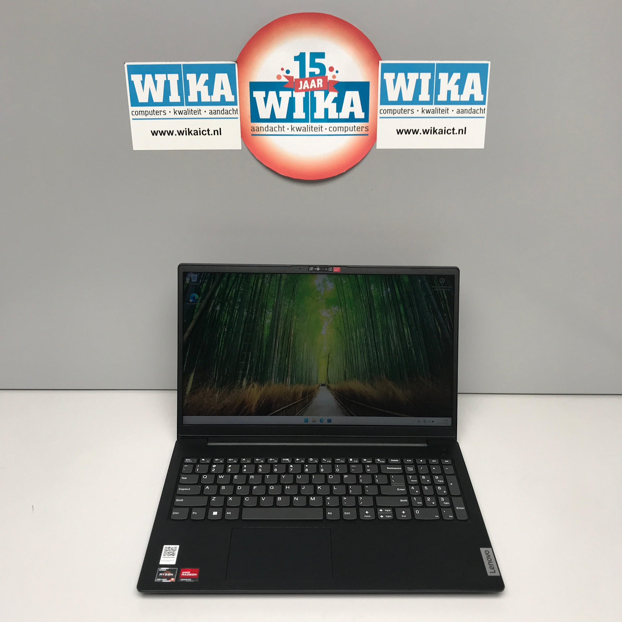 Lenovo V15 G4 AMN Ryzen 3 7320U 16Gb 512Gb 15.6 inch W11P Laptop