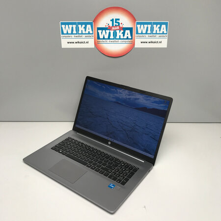 HP 470 G8 Notebook i5-1135G7 8Gb 256Gb NVMe 17.3 W11P Laptop