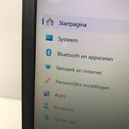 Lenovo V15 IIL 82C5 Intel i3-1005G1 8GB 256GB 15.6 W11P Laptop