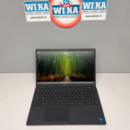 Dell Latitude 3520 i7-1165G7 8Gb 256Gb SSD 15.6 W11P laptop