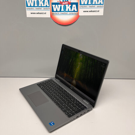Dell Latitude 5540 i5-1335U 16Gb 256Gb SSD 15.6 W11P laptop