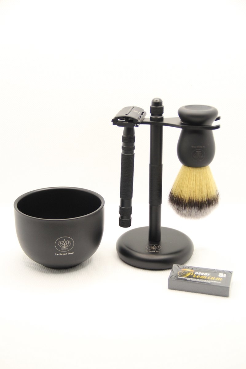 Le Savon Noir Luxe scheerset in cadeauverpakking safety razor