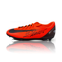 Cristiano Ronaldo signed boot Nike Mercurial CR7
