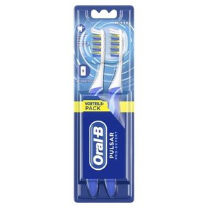 Oral B Oral-B Tandenborstel Met Batterij - Medium 35 2 Stuks