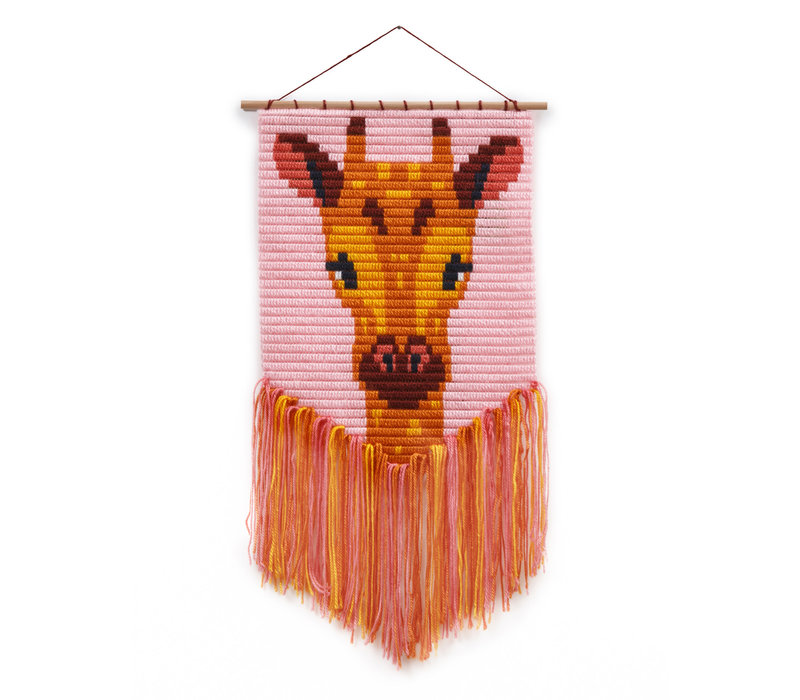 Sozo – Wall art embroidery kit Giraffe