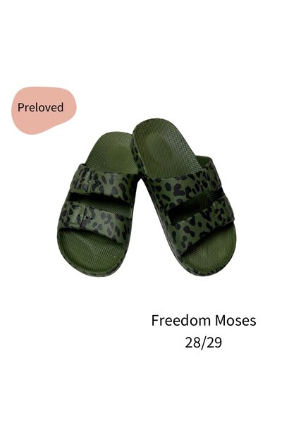 Freedom Moses green leopard maat 28-29