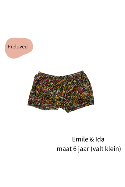 Emile & Ida short bloemetje maat 116 (valt klein)