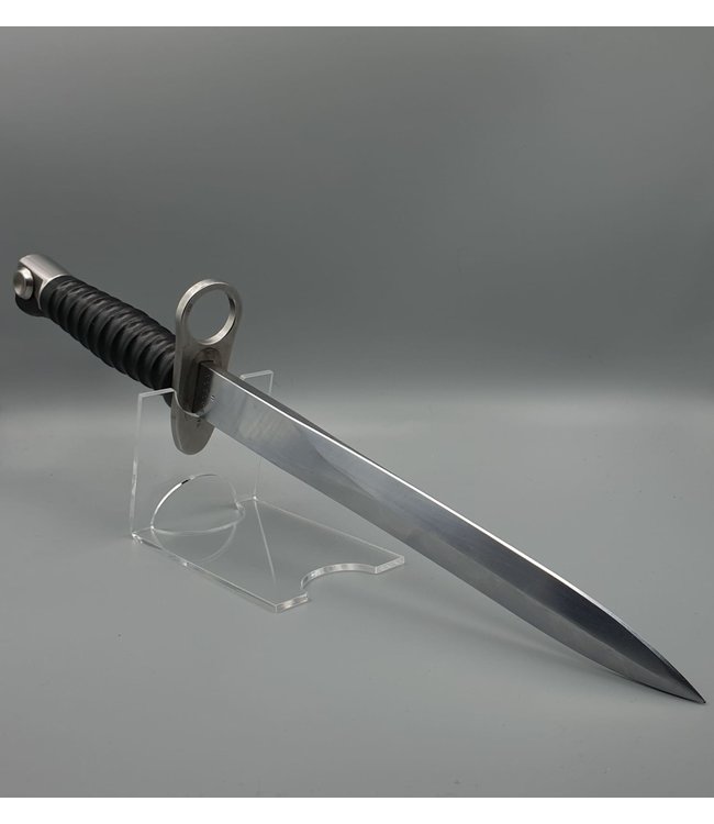 Multifunctional Display Stand For Revolvers / Pistols / Guns / Daggers / Bayonets