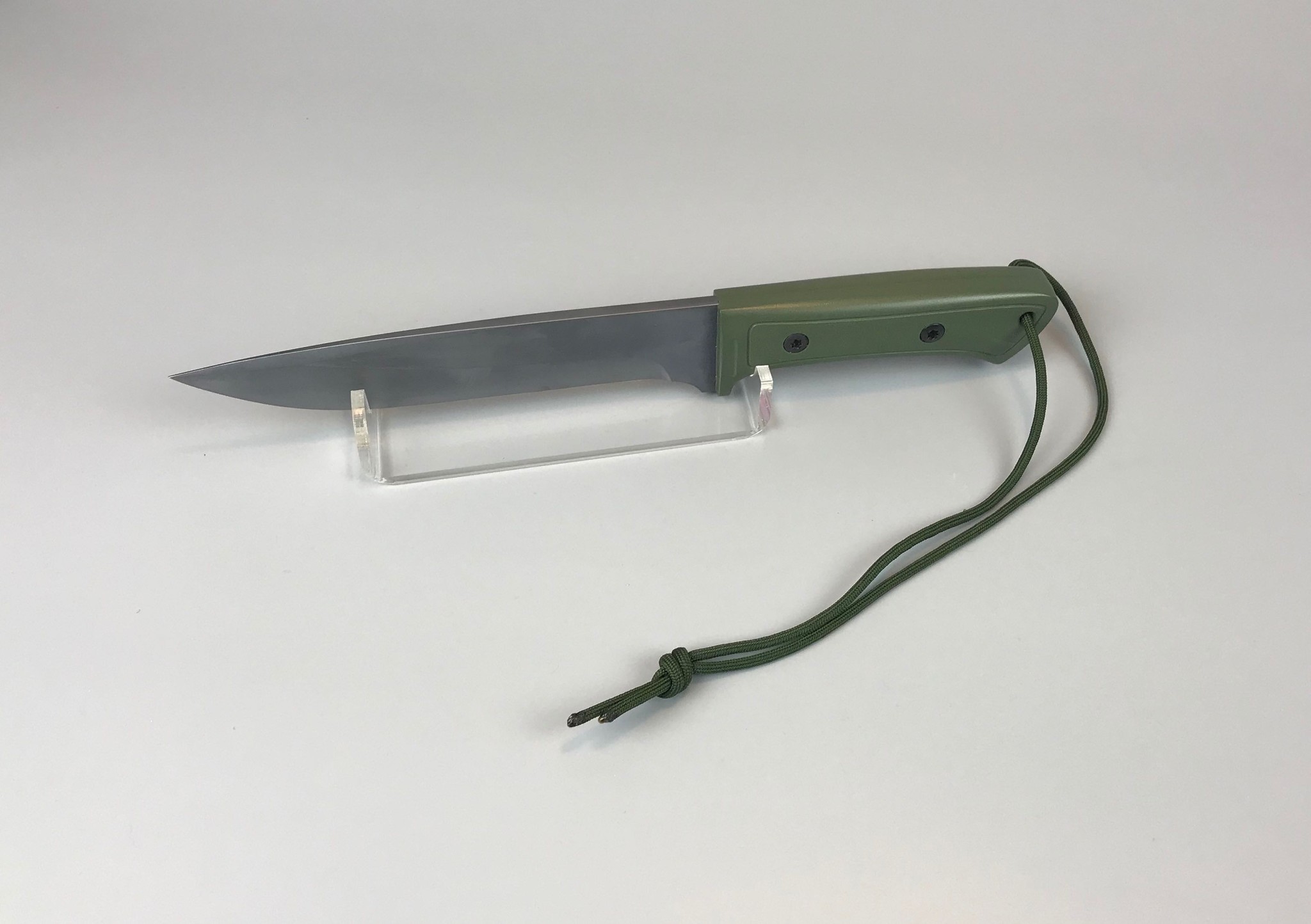 Acrylic Display Stand For Knives / Daggers Showmycollection