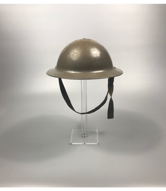Hat / Helmet Display Stand / 37 cm