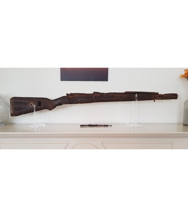 Pair Of Display Stands For Rifles (Small Version)