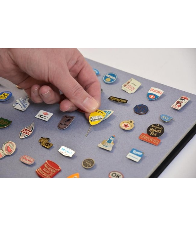Album Für Pins / Anstecknadeln