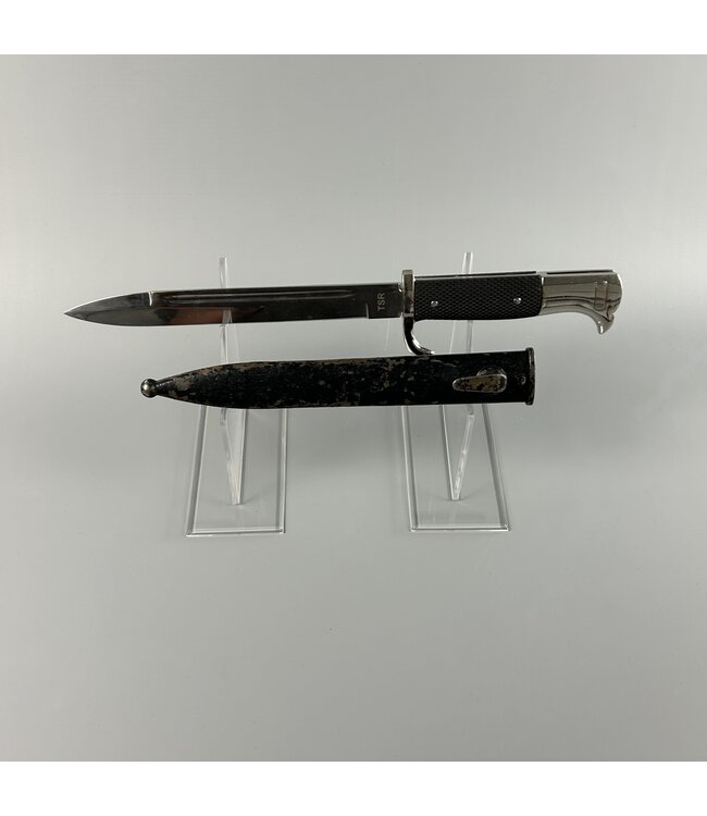 Sword / Bayonet / Dagger Display Stand