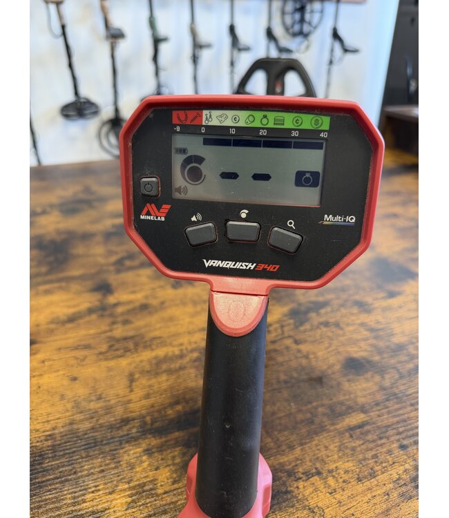 Used Minelab VANQUISH 340