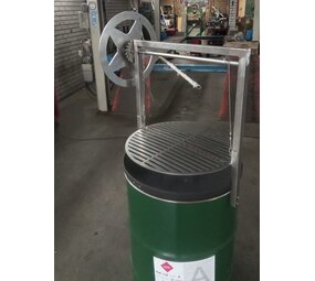 Olie drum met Santa Maria Grill compleet Olie drum met Santa Maria Grill compleet