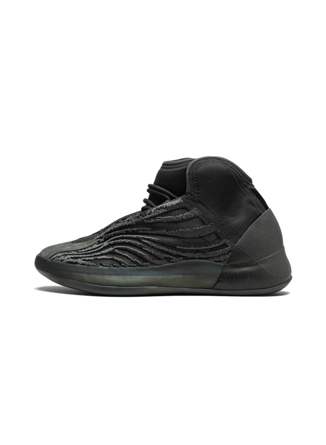 yeezy qntm onyx black