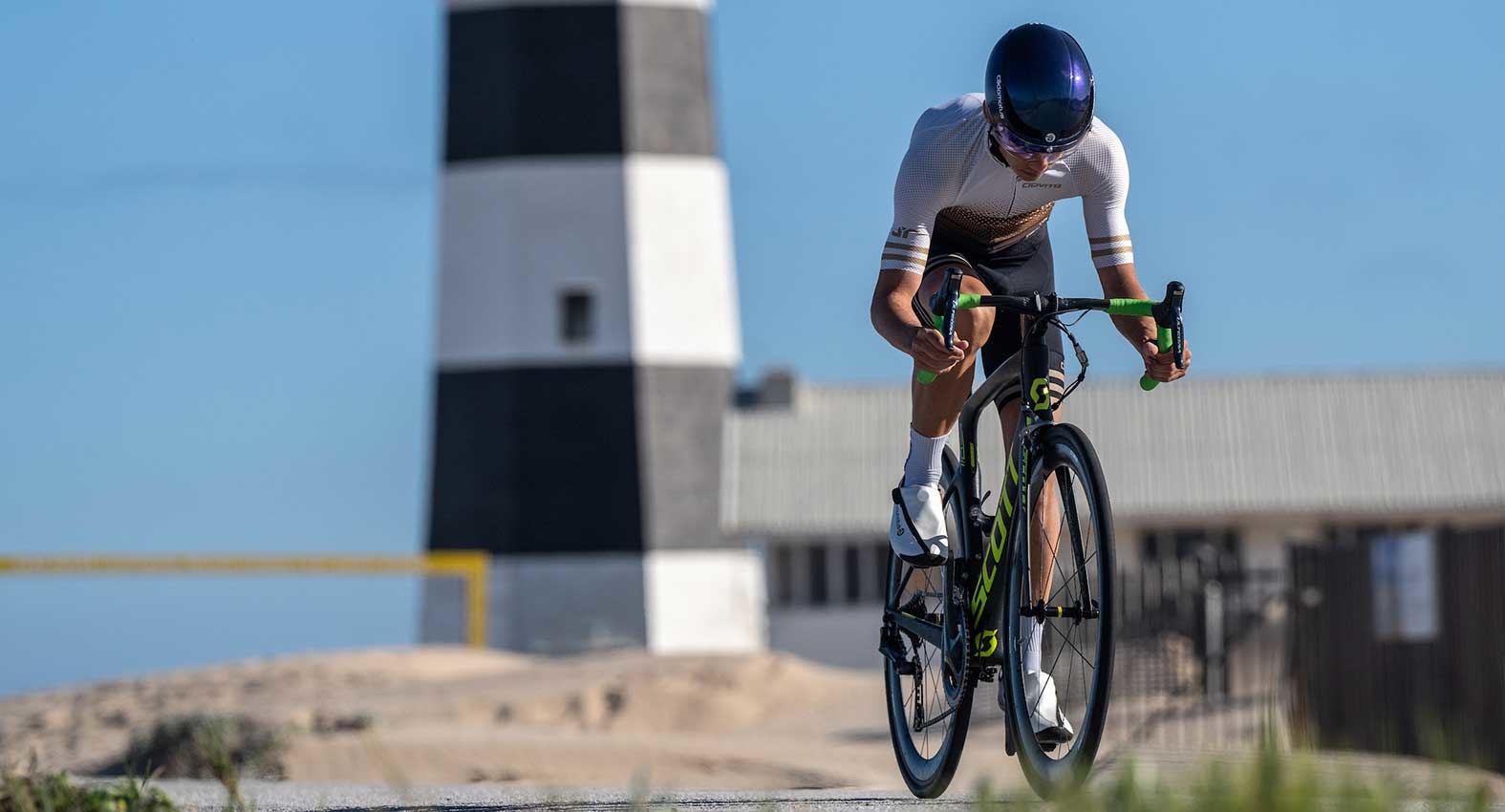 Fietsschoenen met technologie uit schaatsen en skeeleren