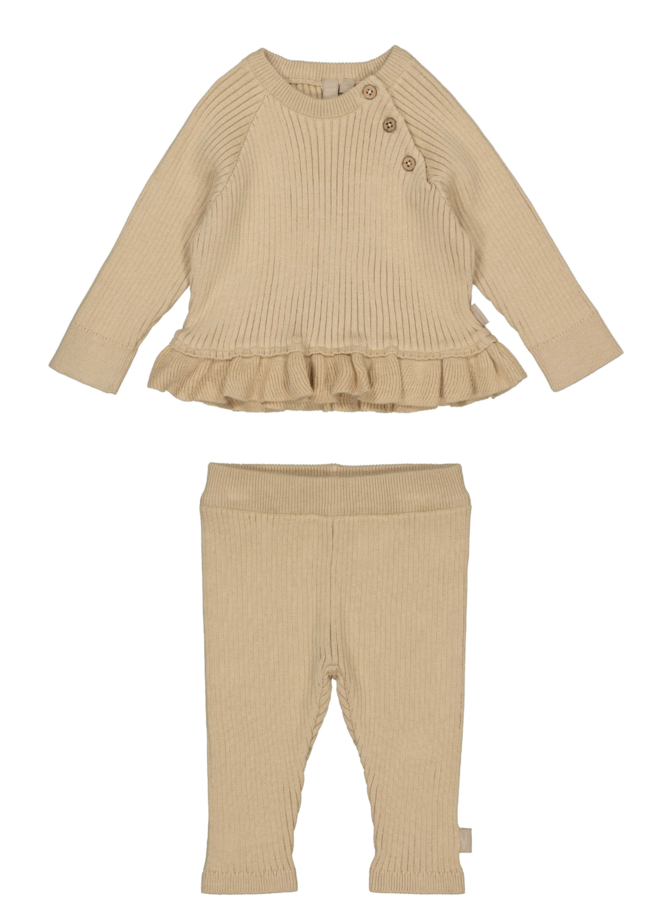 Trui en Broekje gebreid beige