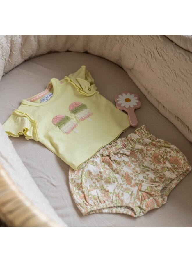 Shirt met ijsjes en Short Gebloemd