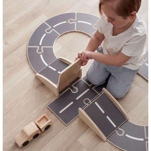 Prediken Uitlijnen Per Houten autobaan Aiden | Kids Concept - Jut & Juul | Baby | Kinderwinkel |  Leiden