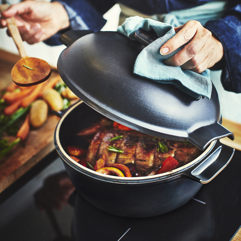 Emile Henry Kookpan rond Delight E-box - 4.0Ltr - Slate