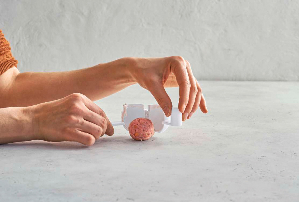 Betty Bossi Filled Meatball Maker Set