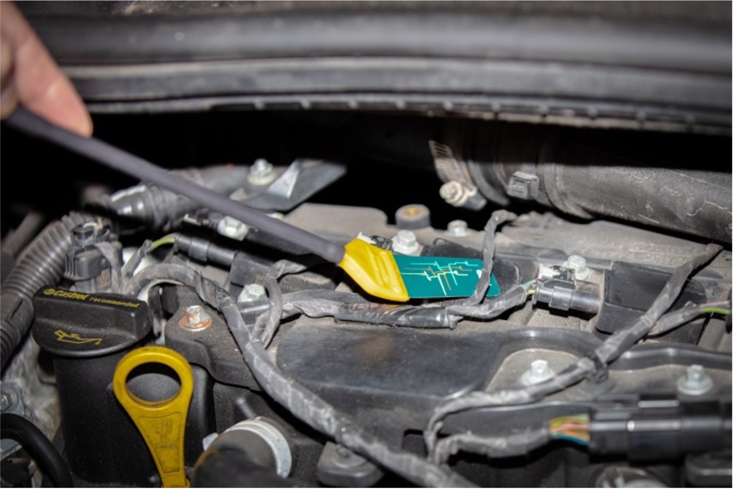 Lx6 Coil-on-Plug (COP) Ignition Probe - Inductive Sensor For Automotive Diagnostic Testing