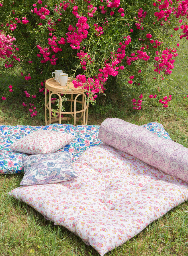 Louise Misha floor mattress Many pink daisy